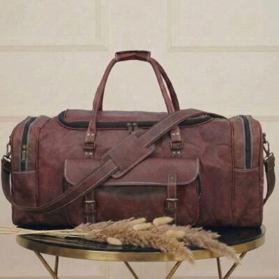 Vintage Brown duffle leather bag