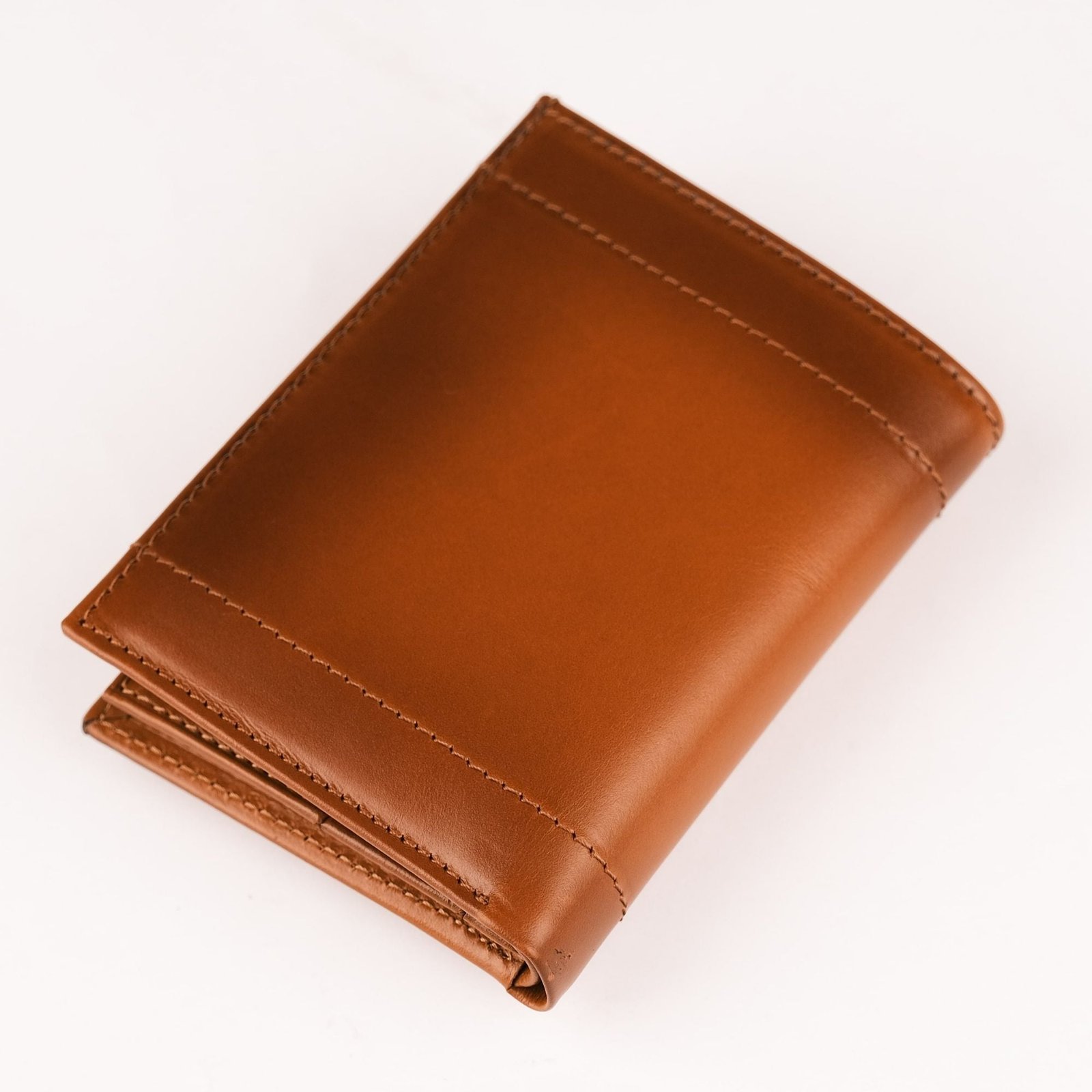 Glendo Apple AirTag Slot Leather Wallet, Handcrafted, Unisex - Image 4